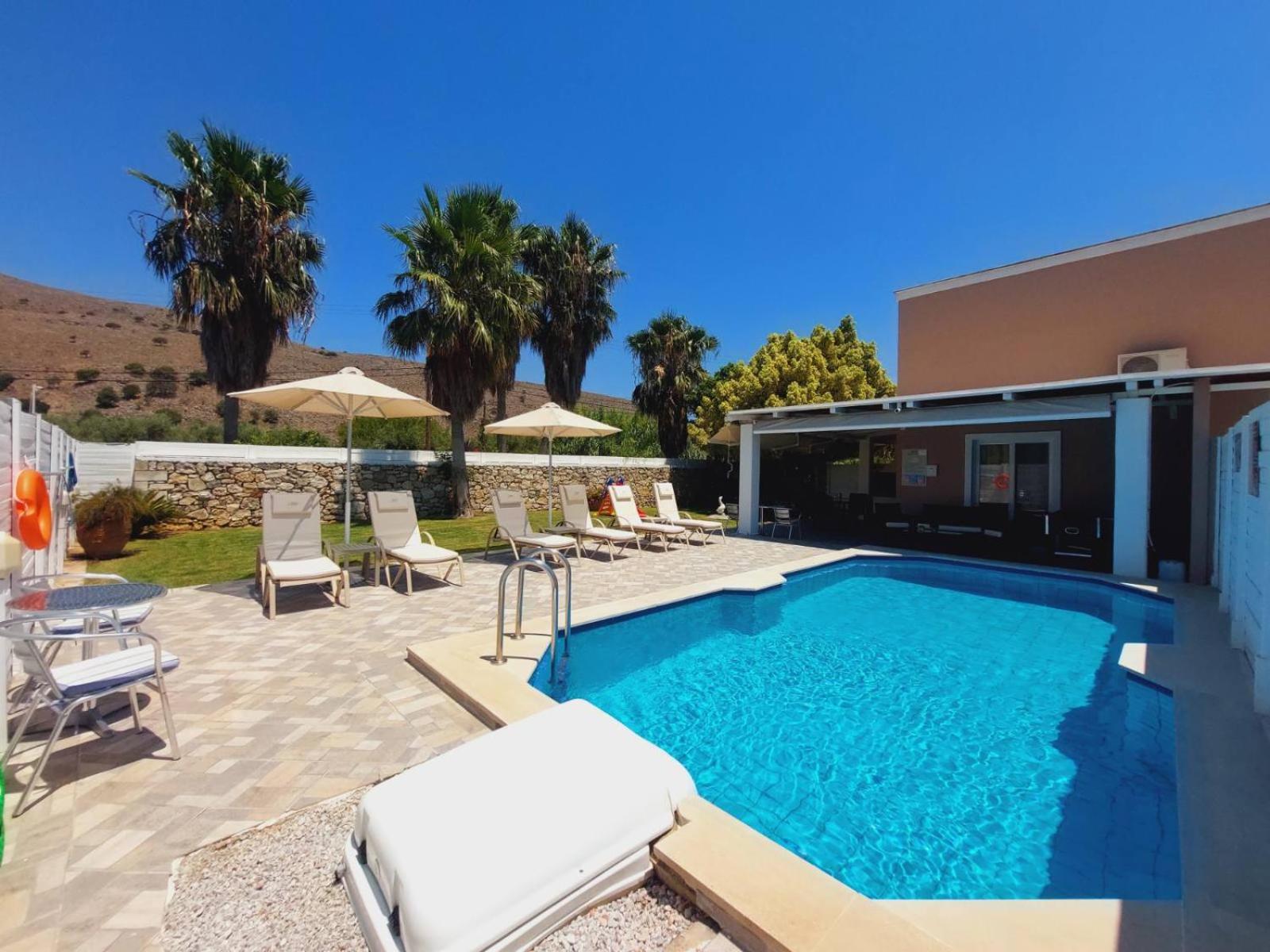 Villa Campos- Less Than 5-Min Walk To Kalivaki Beach Georgioupoli Dış mekan fotoğraf