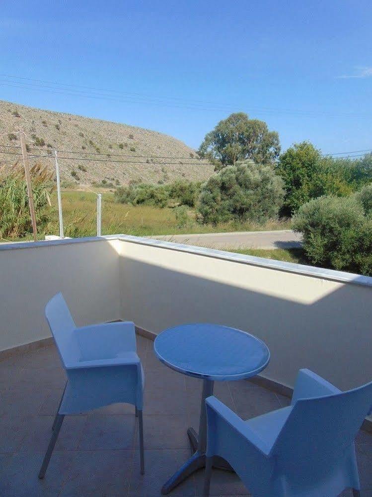 Villa Campos- Less Than 5-Min Walk To Kalivaki Beach Georgioupoli Dış mekan fotoğraf
